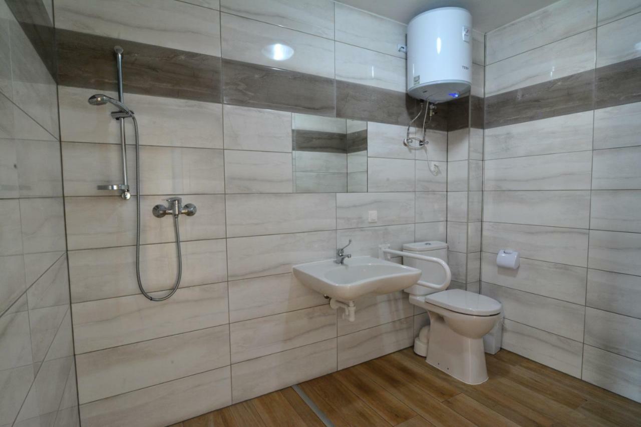Sofia Dwupoziomowe Apartamenty Ярославец Экстерьер фото